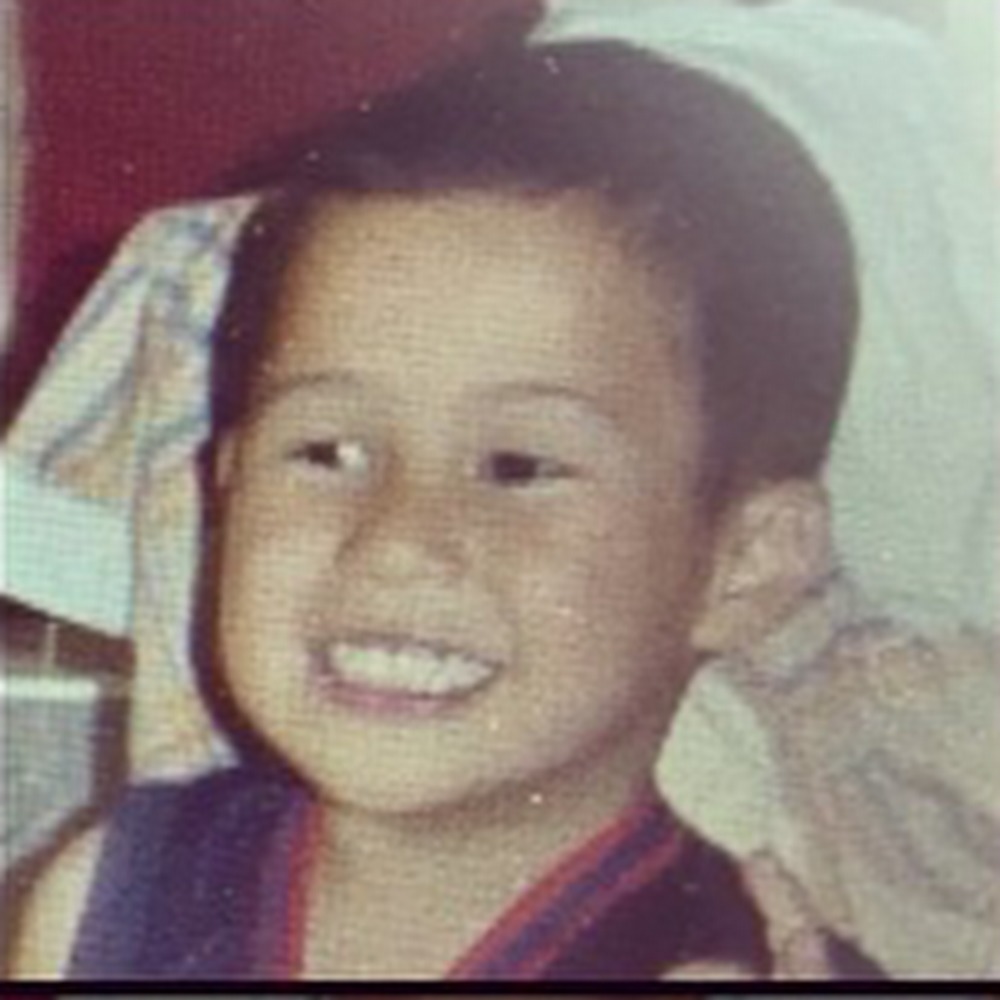 Meet your Posher, Nicholas